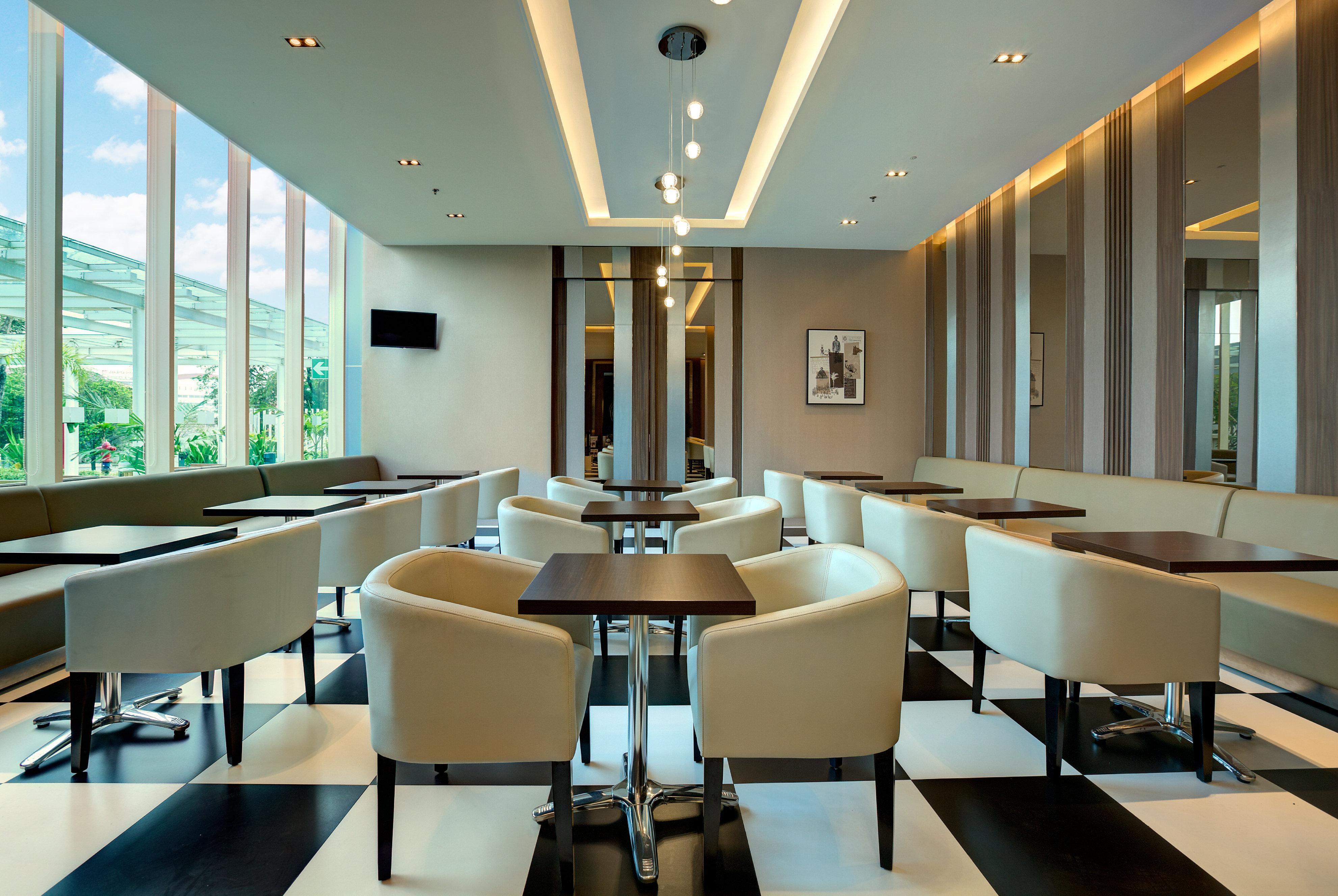 Holiday Inn Express Jakarta International Expo By Ihg Eksteriør billede