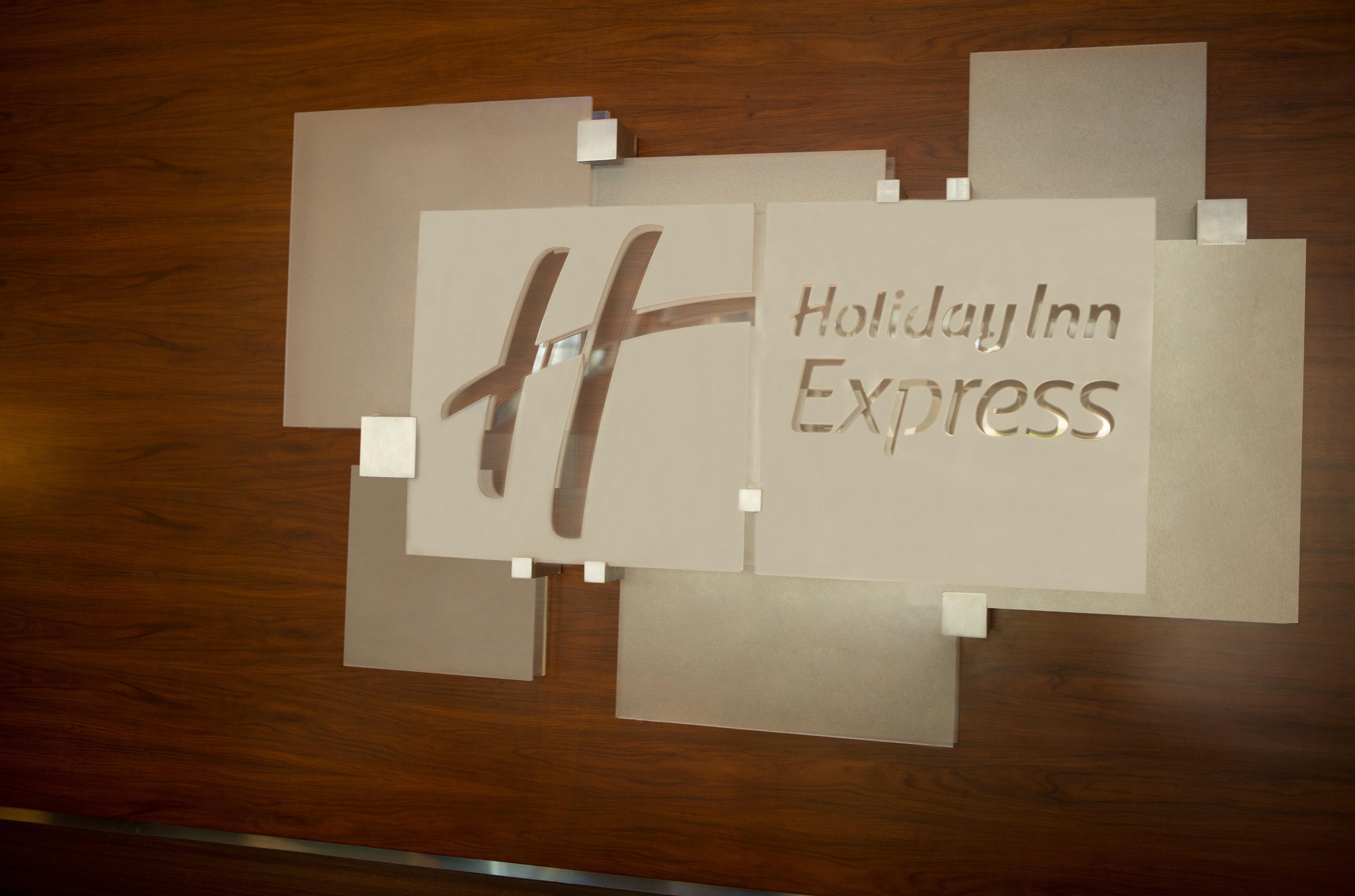 Holiday Inn Express Jakarta International Expo By Ihg Eksteriør billede