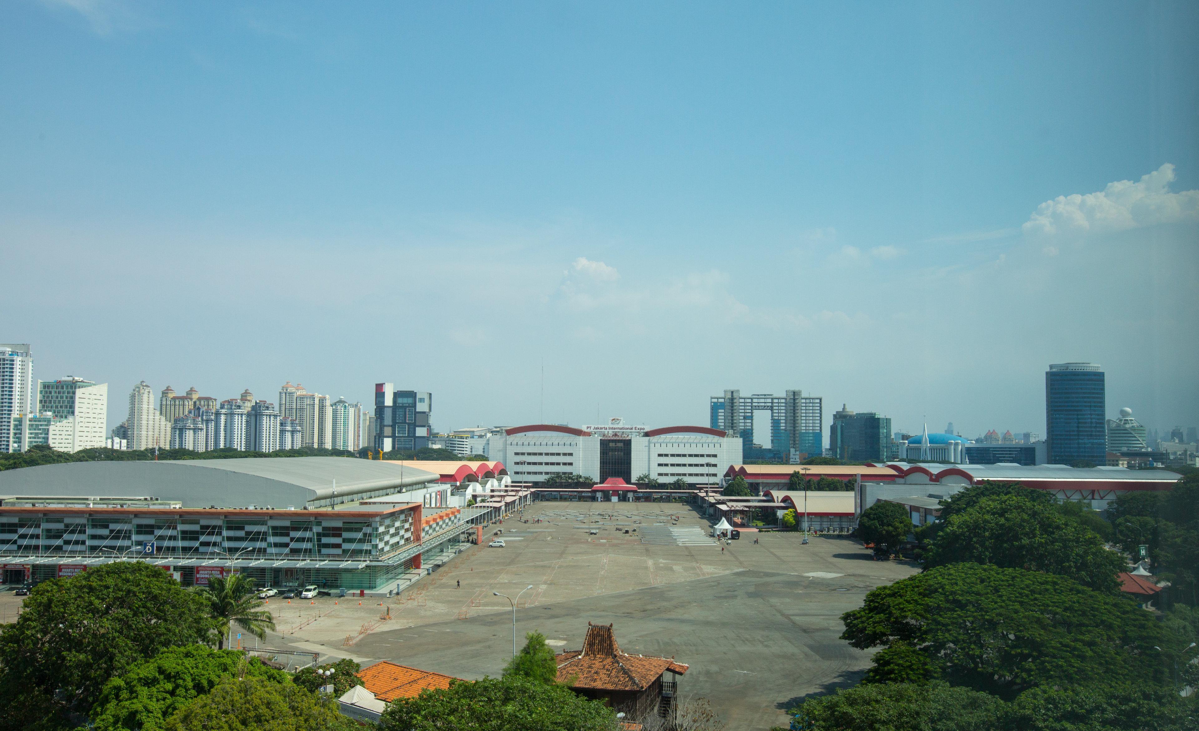 Holiday Inn Express Jakarta International Expo By Ihg Eksteriør billede