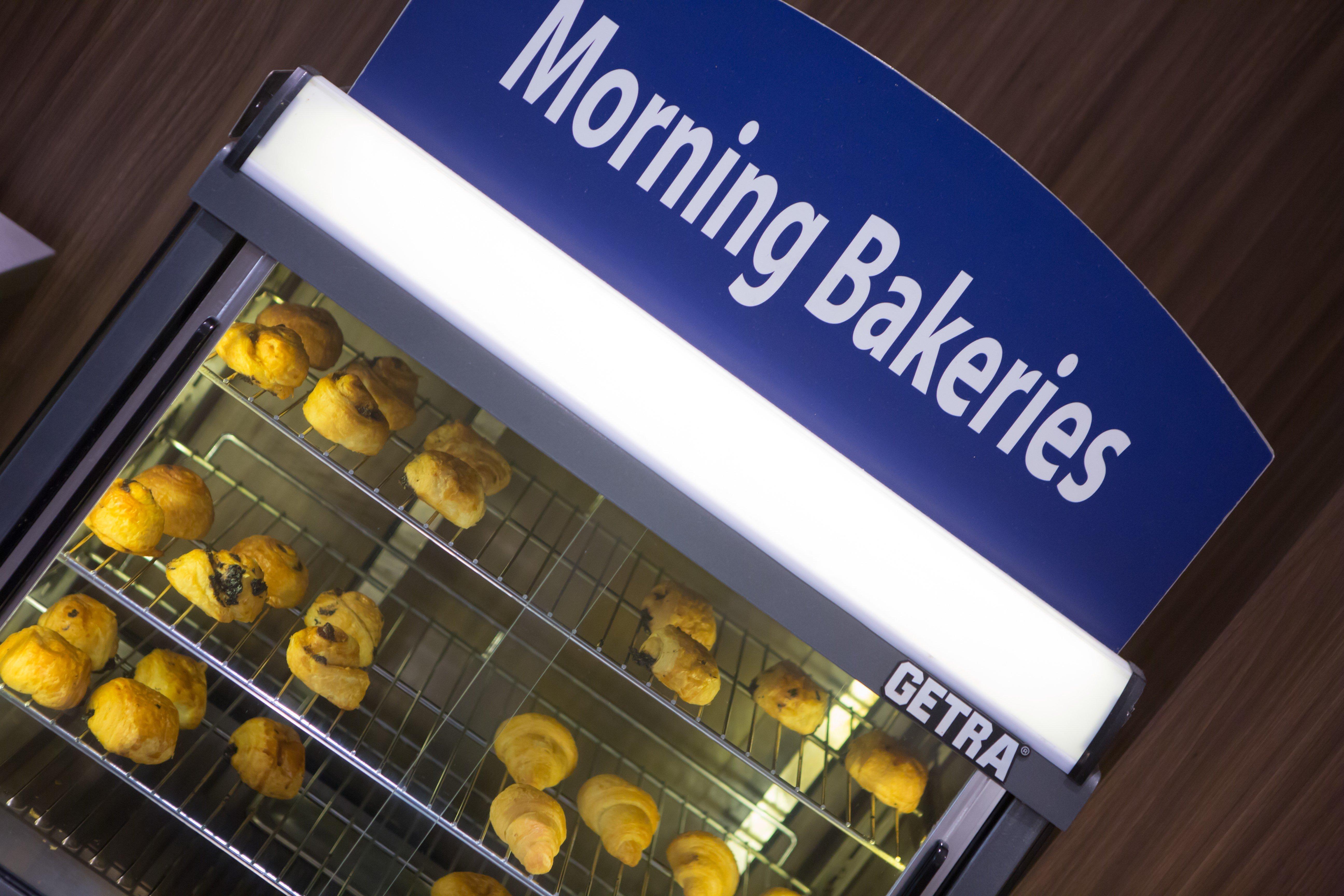 Holiday Inn Express Jakarta International Expo By Ihg Eksteriør billede