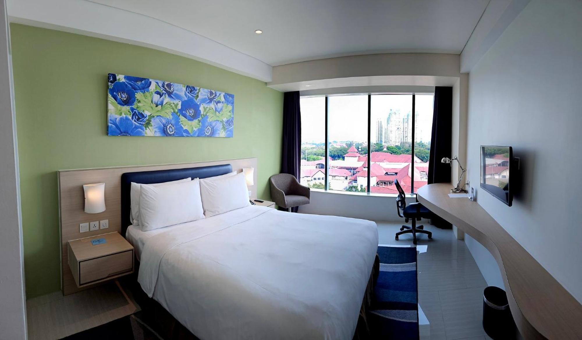 Holiday Inn Express Jakarta International Expo By Ihg Eksteriør billede